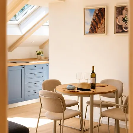Daire Duenjoy - Private Sauna, Balcony And Scenic Views *