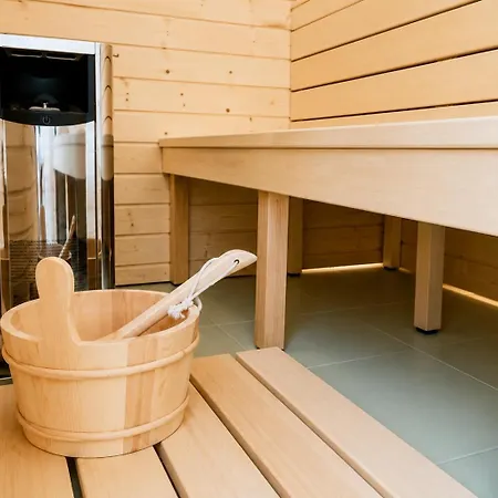 Duenjoy - Private Sauna, Balcony And Scenic Views