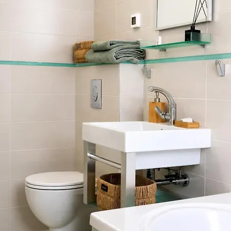 Duenjoy - Private Sauna, Balcony And Scenic Views Daire *